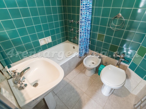 Apartamento Bernardo de Irigoyen e Alsina - 4rentargentina