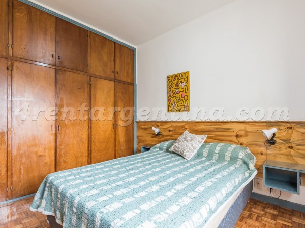 Apartamento Bernardo de Irigoyen e Alsina - 4rentargentina