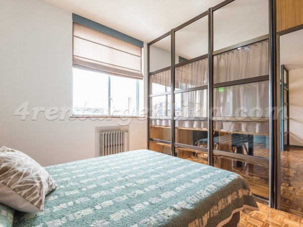 Apartamento Bernardo de Irigoyen e Alsina - 4rentargentina